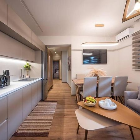 Amalia'S Luxury Apartment 2 Heraklion  Exterior photo