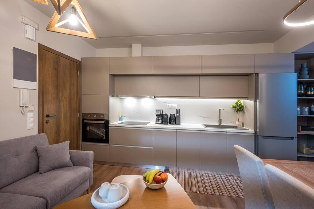 Amalia'S Luxury Apartment 2 Heraklion  Exterior photo